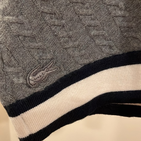 Lacoste women’s V-neck sweater, large color, gray - Picture 4 of 4